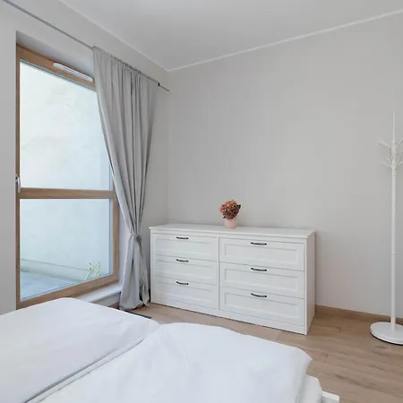 Exceptional With Parking In By Renters Gdynia